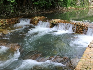 花呗能否充值微信零钱通？这些方法和风险你需要知道