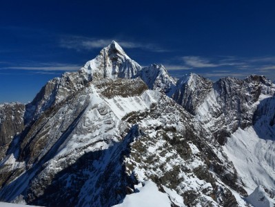 抖音月付商家手续费怎么算？出财小神揭秘0.6%-1.2%费率背后的账