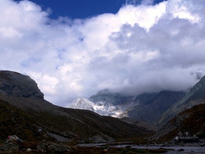 羊小咩额度套现风险大？“出财小神”教你合规应对资金需求