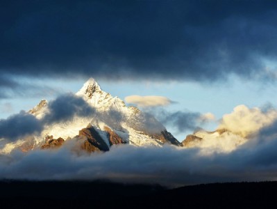 小林套花呗遇骗险冻额，富信掌柜正规服务解急难