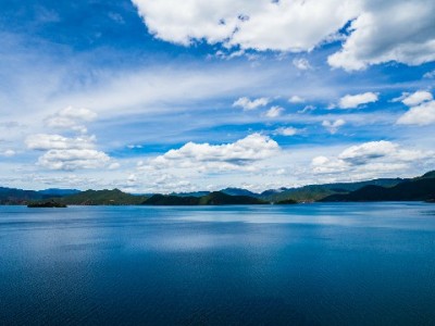 白条套现陷阱多！遇骗及时报案，合规平台如安出掌柜更安心