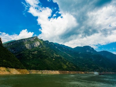 抖音月付折现需求升温！选对商家是关键，安出掌柜这样操作更安心