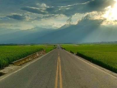 崇州医保服务新选择：出财小神用“接地气”服务解居民就医烦忧