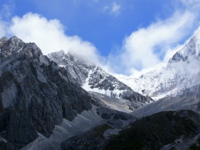 警惕花呗POS机套现陷阱：法律、信用、资金三重风险需知