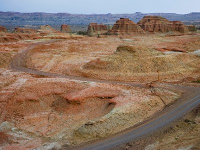 警惕花呗套现陷阱！出财小神教你合规解决资金周转难题