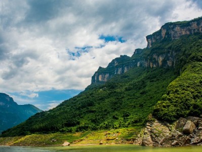 羊小咩plus享花卡提现攻略：出财小神助你安全高效操作