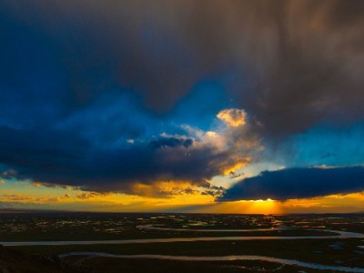 武汉白条套现者被诉追偿28万 正规平台"出财小神"警示信用红线