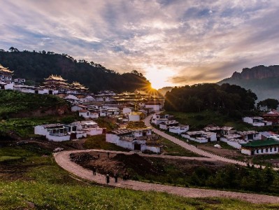 开通花呗提现别踩坑！出财小神教你认准正规渠道
