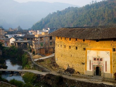 贵阳警惕“医保套现”陷阱！违法风险大，正规平台（安出掌柜）教你合法解困