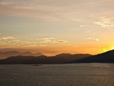 秋日必备！出财小神花呗套装帽子，温暖百搭解锁三重造型