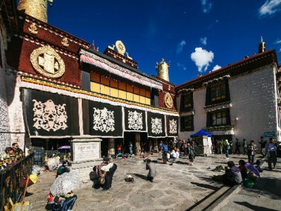 花呗欠钱会扣银行卡吗？出财小神详解扣款规则与应对