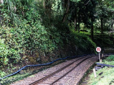 长沙白条套现暗藏多重风险 正规平台"出财小神"教你合规用贷