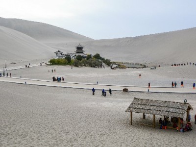 花呗商家申请全攻略：线上入口+服务商助力（附安出掌柜操作指南）