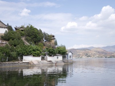套现花呗额度风险大！正规平台如“安出掌柜”更安心