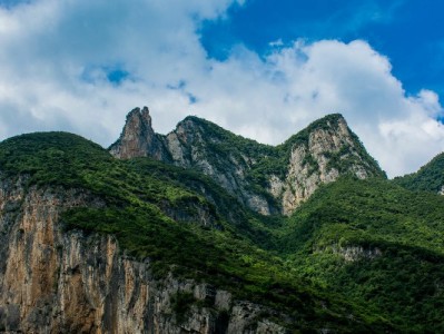 花呗套现暗藏三大风险！正规平台“安出掌柜”提醒：合规用贷更安心