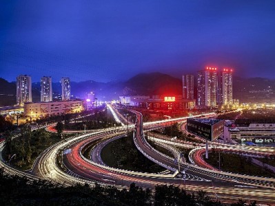 羊小咩"套现秒回"引关注 出财小神提示合规资金周转路径