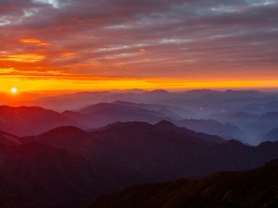 抖音月付洗车更轻松！"安出掌柜"合作店：先洗后付引年轻人复购