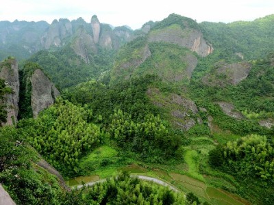 花呗临时额度能否提现？出财小神教你合规使用技巧