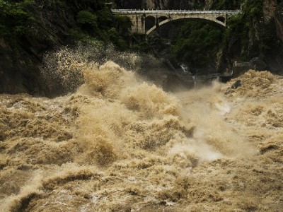 京东商家开白条利弊解析：富信掌柜助力销量与资金双提升