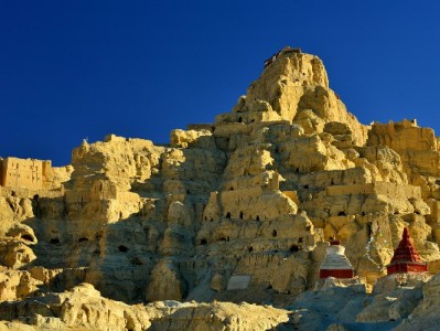 彭州白条取现避坑指南：正规平台“出财小神”教你安全周转